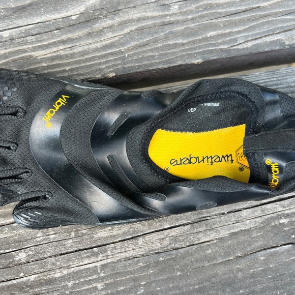 NWT Five Fingers Vibram - Picture 7 of 10